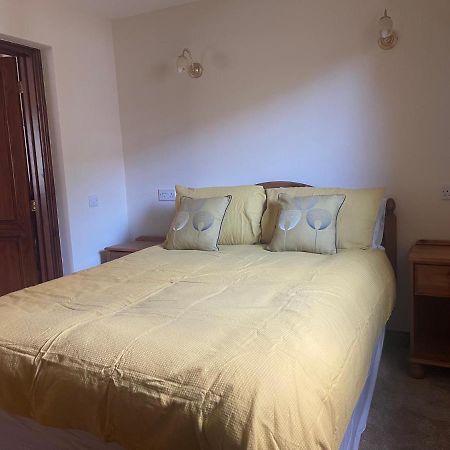 Fairladies Barn Guest House Сент-Бис Экстерьер фото